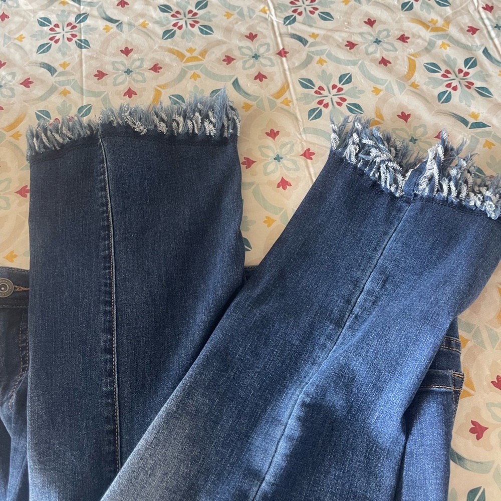 John Mark High Rise Frayed Hem Jeans - Blue